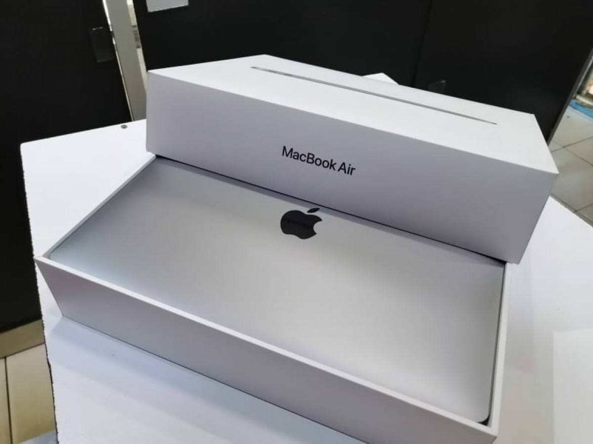2020 Open Box Macbook Air with M1chip 2020 Open Box Macbook Air with M1chip
