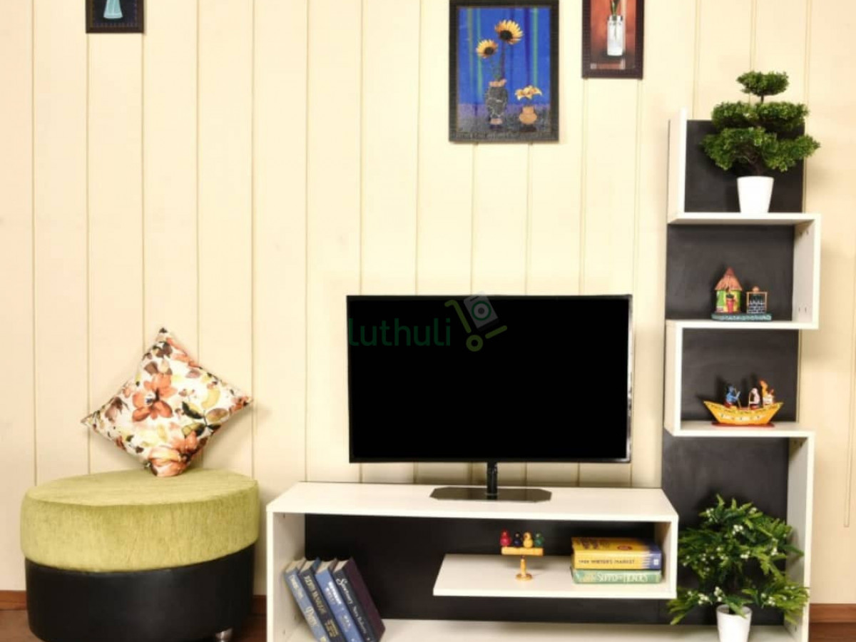 WHITE WOOD TV STAND. WHITE WOOD TV STAND.