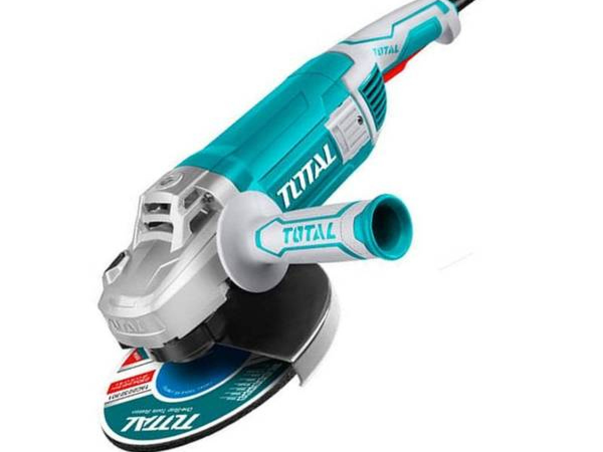 TOTAL CIRCULAR SAW 1.400W- 185mm (TS11418526) TOTAL CIRCULAR SAW 1.400W- 185mm (TS11418526)
