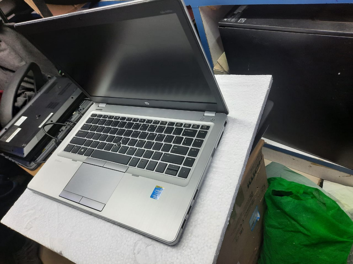 HP EliteBook 9480m -Core i7,8GB RAM, 500GB HP EliteBook 9480m -Core i7,8GB RAM, 500GB