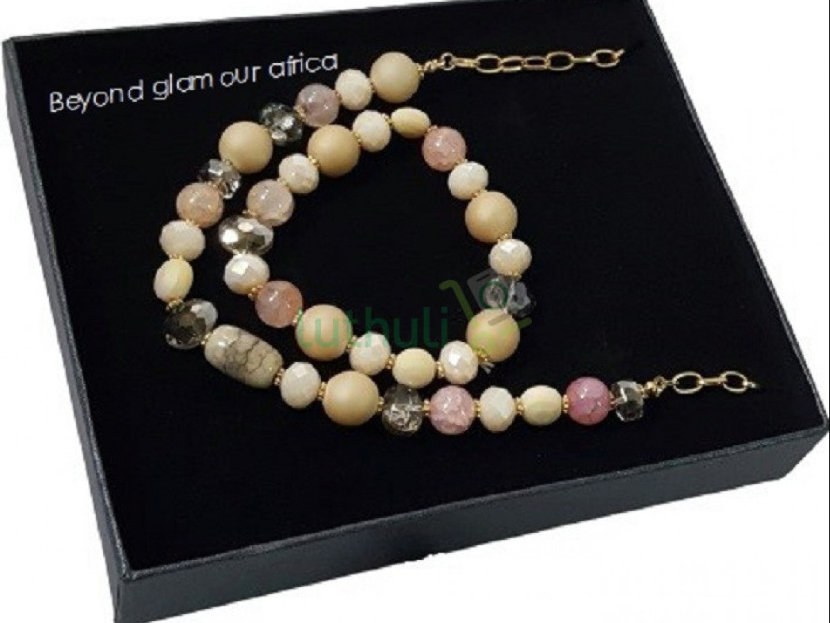 Beaded jewelry set Beaded jewelry set