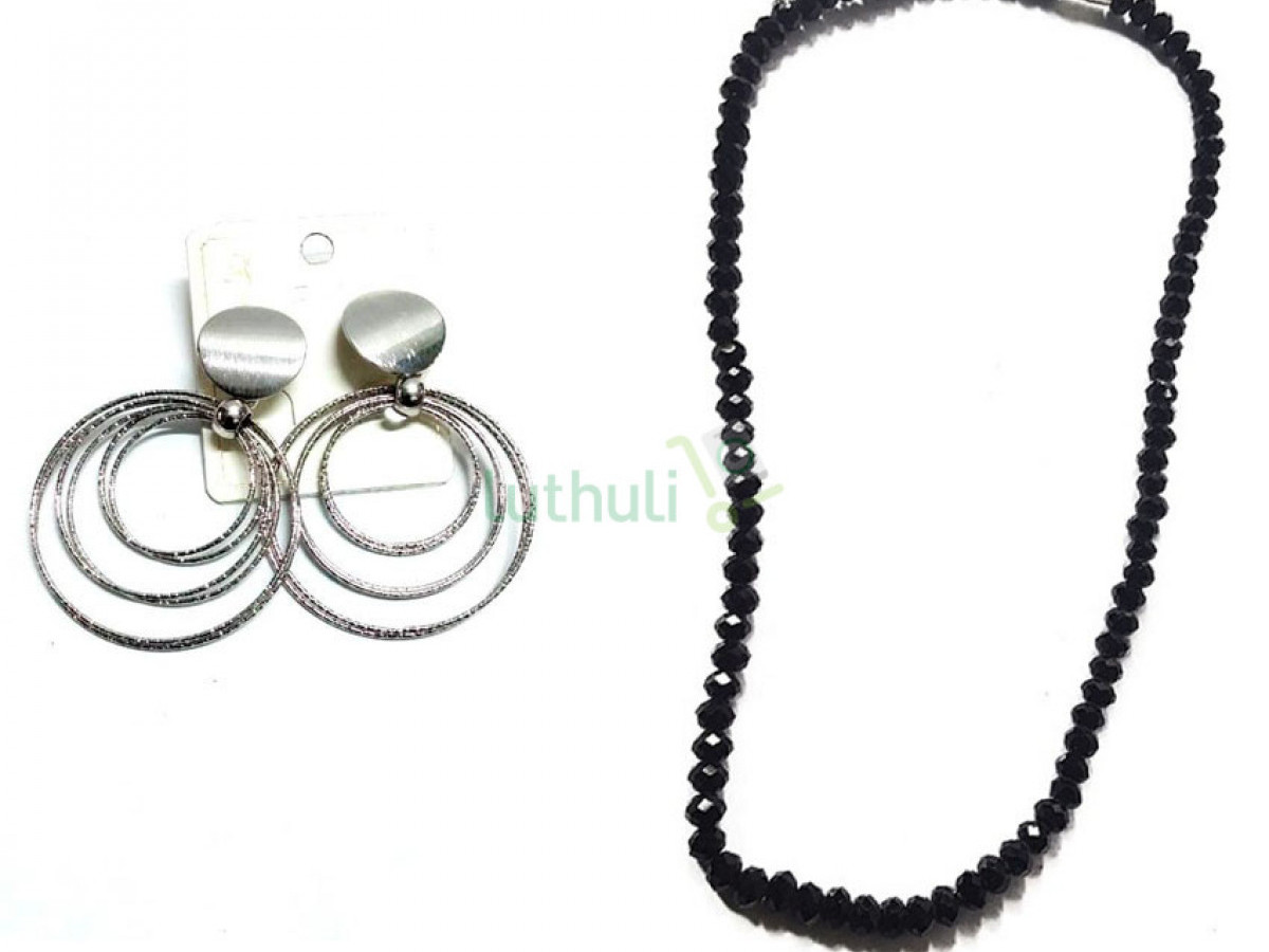 Womens Black Crystal Necklace with earrings Womens Black Crystal Necklace with earrings