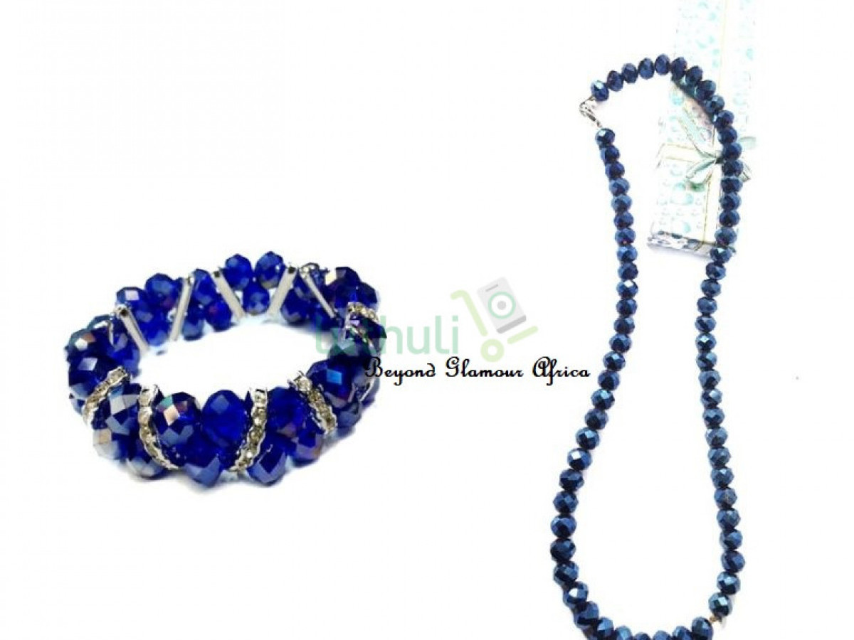 Womens Blue crystal necklace and bracelet Womens Blue crystal necklace and bracelet