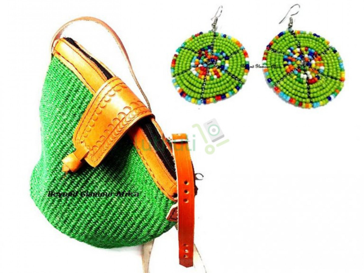 Womens Green sisal kiondo with earrings Womens Green sisal kiondo with earrings