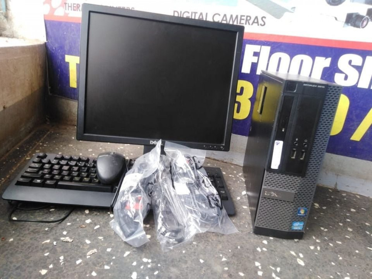 Complete core I3 Desktops Complete core I3 Desktops