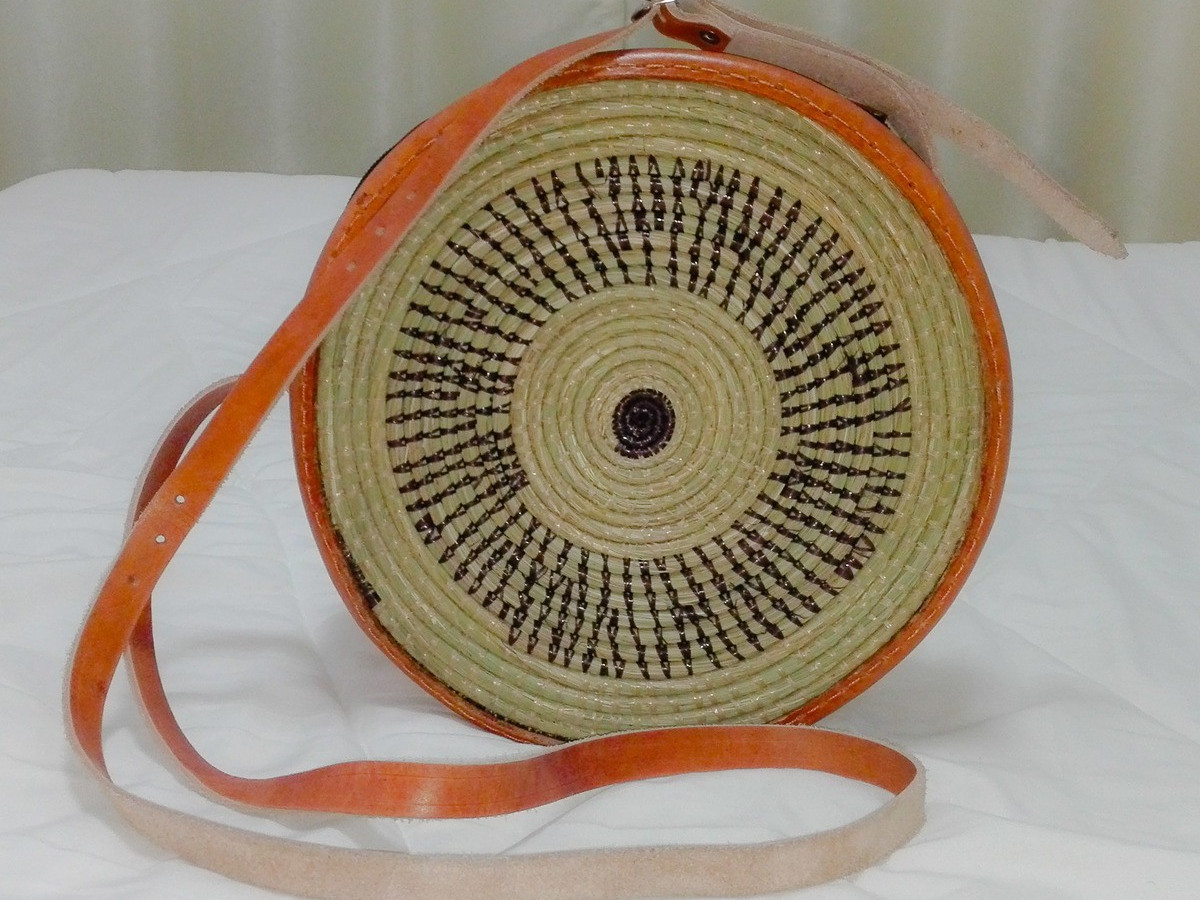Woven Sisal Sling Bag (Kiondo) Woven Sisal Sling Bag (Kiondo)