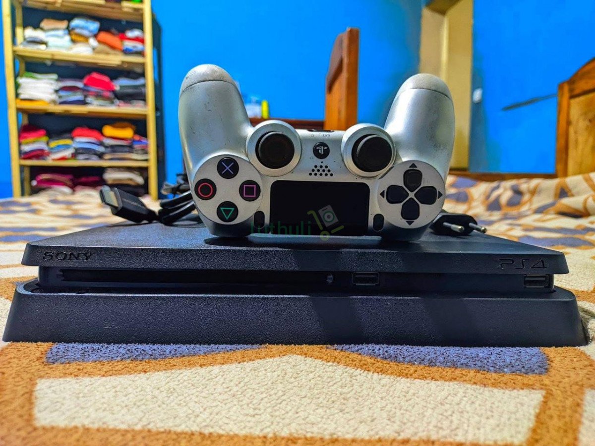 Playstation 4 slim 500GB