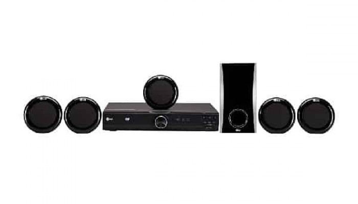 LG UHD3140, 330W