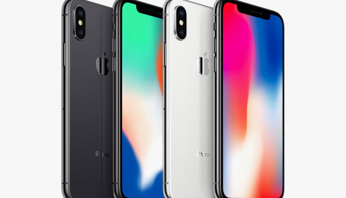 iPhone X in Black and White